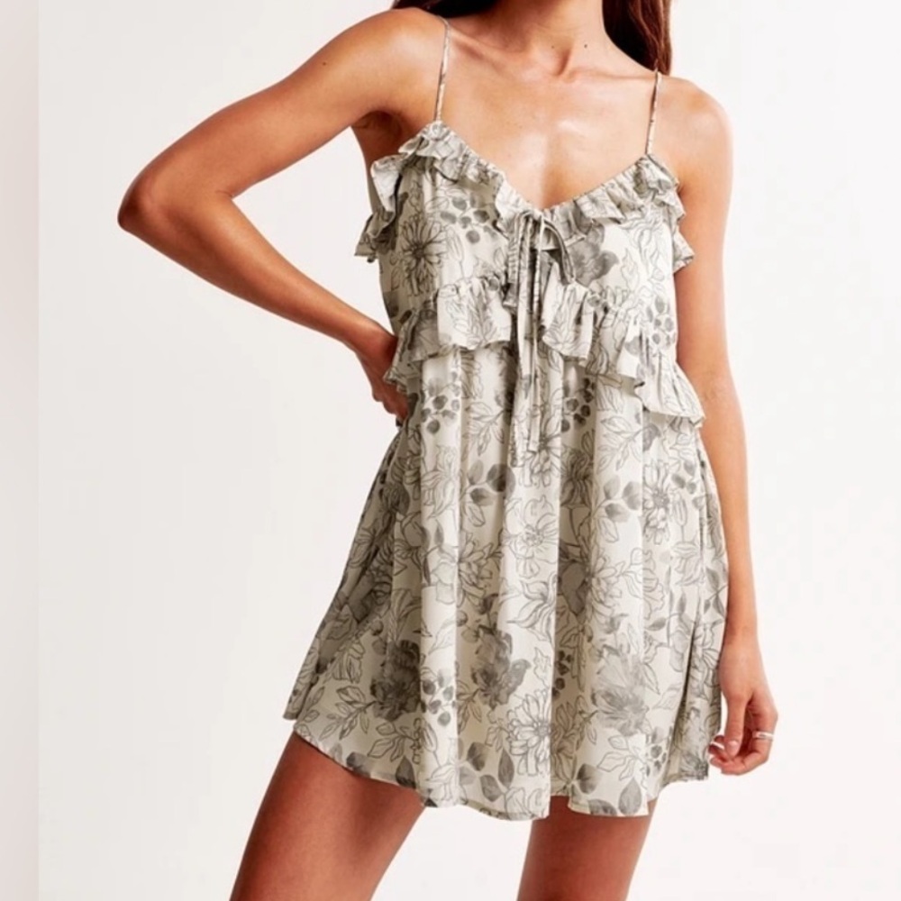 NWOT ⛅️ Abercrombie & Fitch Floral Ruffle Tie Mini Dress - Picture 1 of 9